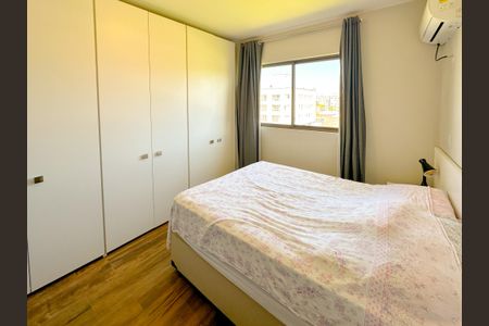 Quarto 1 de apartamento para alugar com 1 quarto, 43m² em Areias, São José