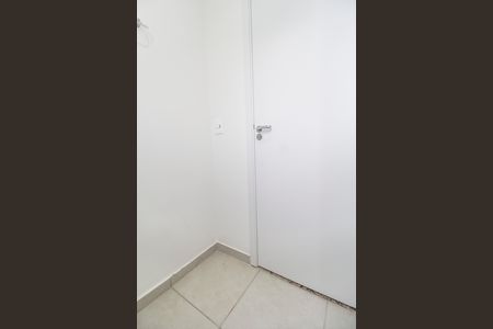 Apartamento para alugar com 43m², 2 quartos e 1 vaga Apartamento para alugar com 43m², 2 quartos e 1 vagaBanheiro