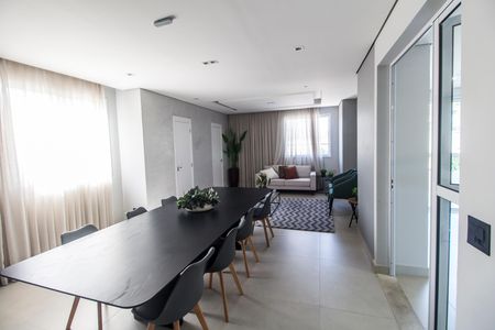 Apartamento para alugar com 43m², 2 quartos e 1 vaga Apartamento para alugar com 43m², 2 quartos e 1 vagaÁrea comum - Salão de festas