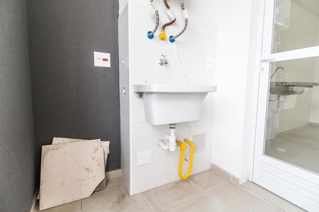 Apartamento para alugar com 43m², 2 quartos e 1 vaga Apartamento para alugar com 43m², 2 quartos e 1 vagaÁrea de Serviço