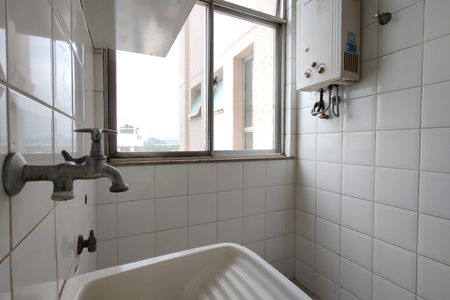 Apartamento para alugar com 78m², 3 quartos e 1 vagaÁrea de Serviço