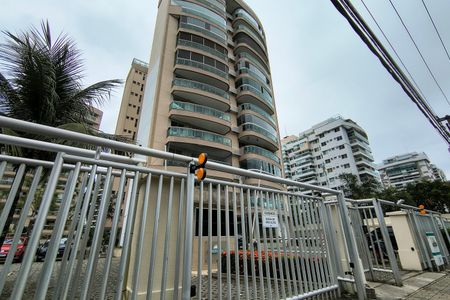 Apartamento para alugar com 78m², 3 quartos e 1 vagaFachada do condomínio