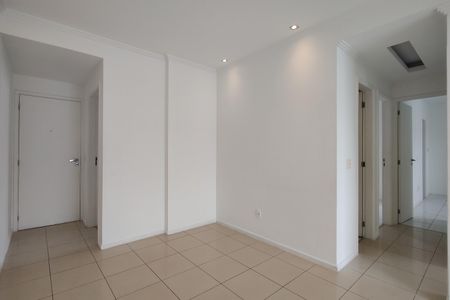 Apartamento para alugar com 78m², 3 quartos e 1 vagaSala
