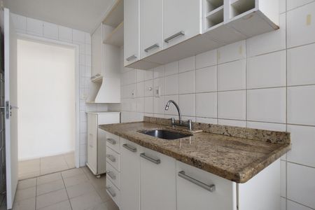 Apartamento para alugar com 78m², 3 quartos e 1 vagaCozinha - Armários