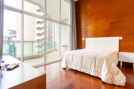 Apartamento para alugar com 112m², 1 quarto e 2 vagasQuarto