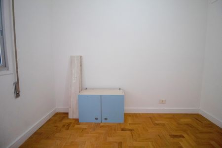 Apartamento à venda com 79m², 2 quartos e 1 vaga