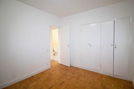 Apartamento à venda com 79m², 2 quartos e 1 vaga
