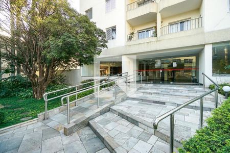 Apartamento à venda com 80m², 4 quartos e 1 vaga Apartamento à venda com 80m², 4 quartos e 1 vagaÁrea comum