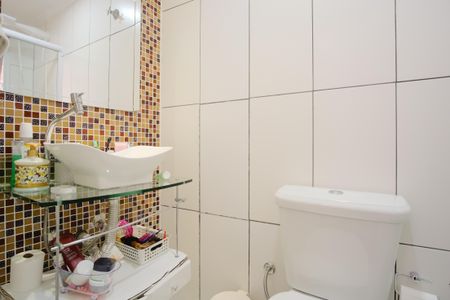 Apartamento à venda com 80m², 4 quartos e 1 vagaBanheiro da Suíte