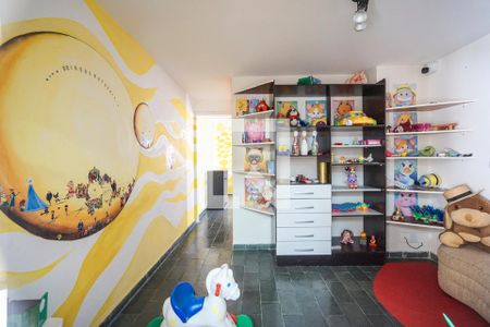 Apartamento à venda com 80m², 4 quartos e 1 vaga Apartamento à venda com 80m², 4 quartos e 1 vagaÁrea comum