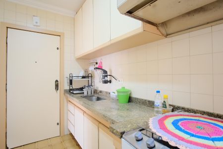 Apartamento à venda com 80m², 4 quartos e 1 vagaCozinha