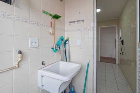 Apartamento para alugar com 68m², 3 quartos e 1 vagaÁrea de Serviço