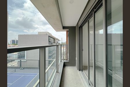 Apartamento à venda com 181m², 3 quartos e 2 vagasVaranda Suíte 2