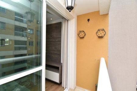 Sacada da Sala de apartamento para alugar com 2 quartos, 54m² em Bacacheri, Curitiba