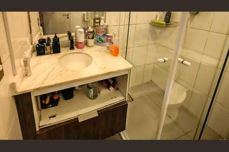 Casa de condomínio para alugar com 133m², 3 quartos e 2 vagasBanheiro da Suíte 1