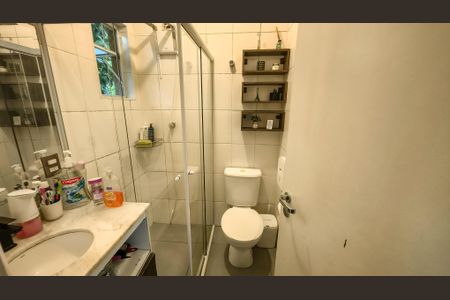 Casa de condomínio para alugar com 133m², 3 quartos e 2 vagasBanheiro da Suíte 1