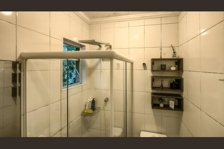 Casa de condomínio para alugar com 133m², 3 quartos e 2 vagasBanheiro da Suíte 1