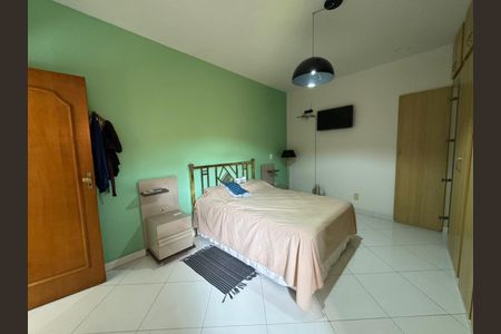quarto 1 de casa à venda com 4 quartos, 210m² em Boa Vista, Belo Horizonte