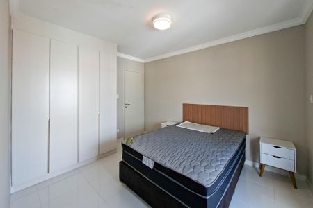 Apartamento para alugar com 400m², 5 quartos e 2 vagasQuarto 4