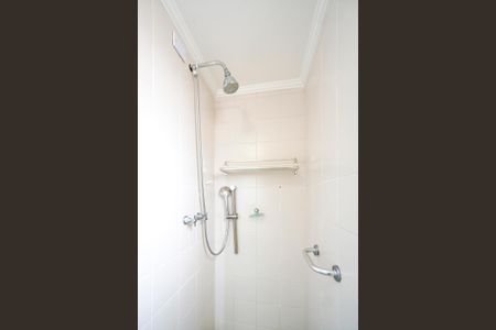 Apartamento para alugar com 68m², 2 quartos e 1 vagaChuveiro