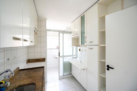 Apartamento para alugar com 68m², 2 quartos e 1 vagaCozinha