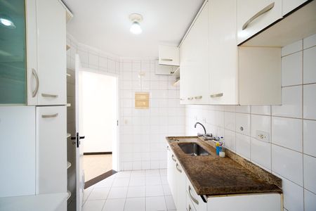Apartamento para alugar com 68m², 2 quartos e 1 vagaCozinha