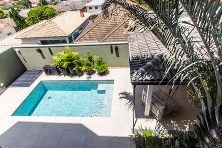 Casa de condomínio à venda com 440m², 3 quartos e 4 vagas Casa de condomínio à venda com 440m², 3 quartos e 4 vagasVista da Varanda
