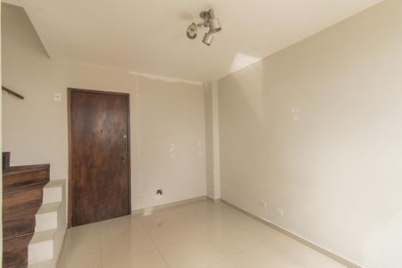 Sala de apartamento para alugar com 1 quarto, 77m² em Centro, Curitiba