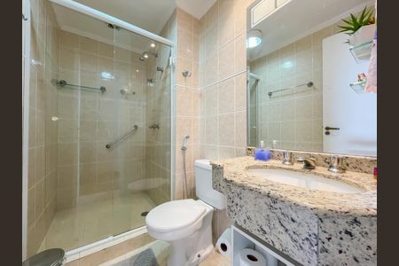 Apartamento à venda com 167m², 3 quartos e 3 vagas Apartamento à venda com 167m², 3 quartos e 3 vagasBanheiro 3