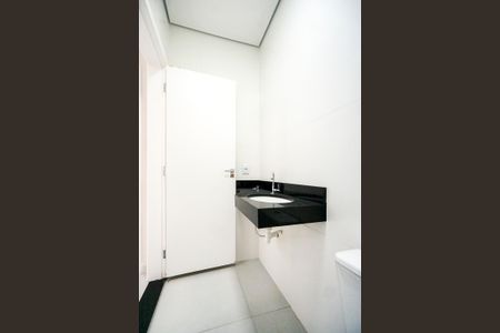 Apartamento para alugar com 43m², 2 quartos e sem vagaBanheiro