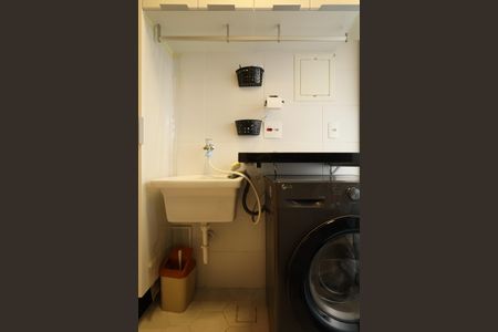 Apartamento para alugar com 61m², 2 quartos e 1 vagaÁrea de Serviço