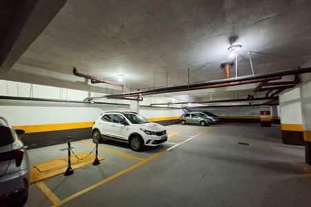 Apartamento para alugar com 55m², 1 quarto e 1 vaga Apartamento para alugar com 55m², 1 quarto e 1 vagaGaragem