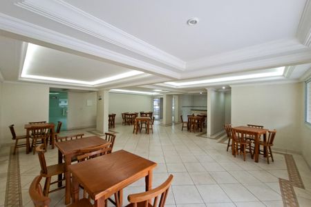 Apartamento para alugar com 55m², 1 quarto e 1 vaga Apartamento para alugar com 55m², 1 quarto e 1 vagaÁrea comum - Salão de festas