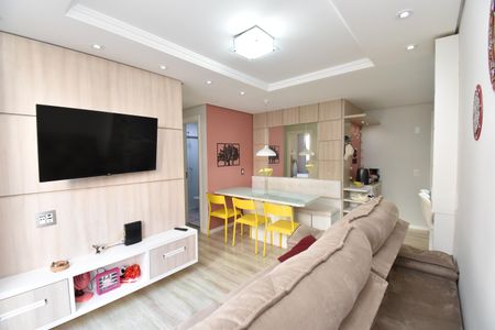 Sala de apartamento para alugar com 1 quarto, 45m² em Cajuru, Curitiba