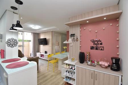 Sala de apartamento para alugar com 1 quarto, 45m² em Cajuru, Curitiba