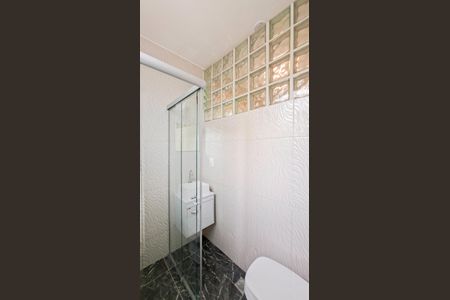 Apartamento à venda com 161m², 4 quartos e 1 vaga Apartamento à venda com 161m², 4 quartos e 1 vagaBanheiro da Suíte 2