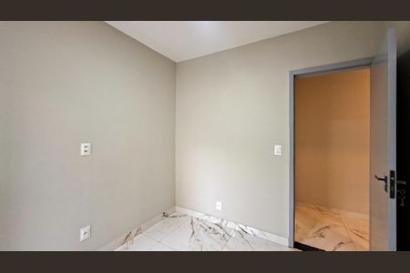 Apartamento à venda com 161m², 4 quartos e 1 vaga Apartamento à venda com 161m², 4 quartos e 1 vagaQuarto 2