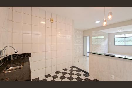 Apartamento à venda com 161m², 4 quartos e 1 vaga Apartamento à venda com 161m², 4 quartos e 1 vagaSala/Cozinha