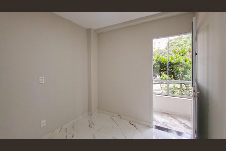 Apartamento à venda com 161m², 4 quartos e 1 vaga Apartamento à venda com 161m², 4 quartos e 1 vagaQuarto 2