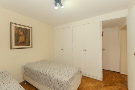 Apartamento para alugar com 112m², 3 quartos e 1 vagaQuarto 2