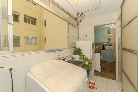 Apartamento para alugar com 112m², 3 quartos e 1 vagaÁrea de Serviço
