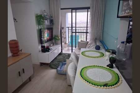 Sala de apartamento à venda com 2 quartos, 51m² em São Pedro, Osasco