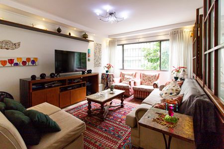 Apartamento à venda com 207m², 2 quartos e 2 vagas Apartamento à venda com 207m², 2 quartos e 2 vagasSala