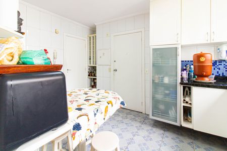 Apartamento à venda com 207m², 2 quartos e 2 vagas Apartamento à venda com 207m², 2 quartos e 2 vagasCozinha