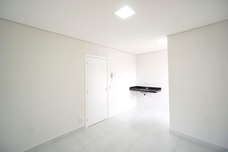 Sala de apartamento para alugar com 2 quartos, 43m² em Chácara Seis de Outubro, São Paulo