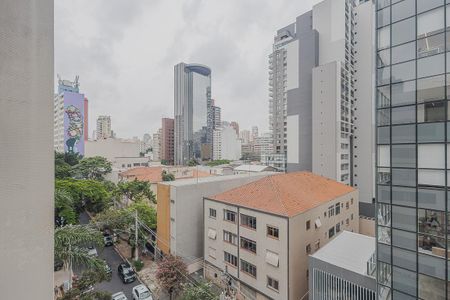Vista da Varanda de apartamento à venda com 3 quartos, 135m² em Pinheiros, São Paulo