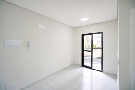 Sala de apartamento para alugar com 2 quartos, 43m² em Chácara Seis de Outubro, São Paulo