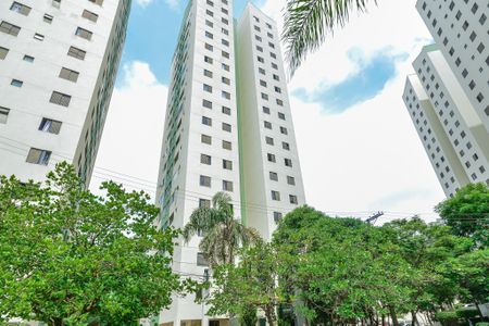 Apartamento para alugar com 51m², 2 quartos e 1 vaga