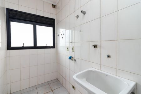 Apartamento à venda com 112m², 3 quartos e 2 vagas Apartamento à venda com 112m², 3 quartos e 2 vagasÁrea de Serviço