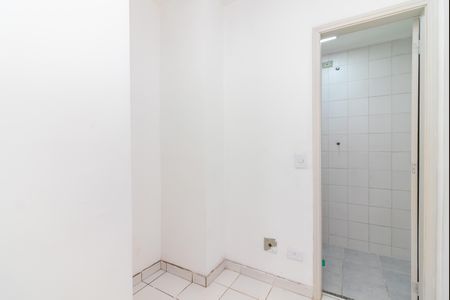 Apartamento à venda com 112m², 3 quartos e 2 vagas Apartamento à venda com 112m², 3 quartos e 2 vagasQuarto de Serviço